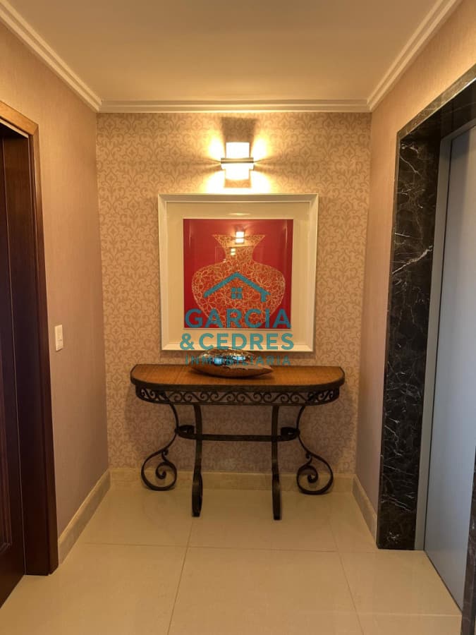 Edificio Puerto Punta -Exclusivo Apartamento 4 Dormitorios + Servicio Completo