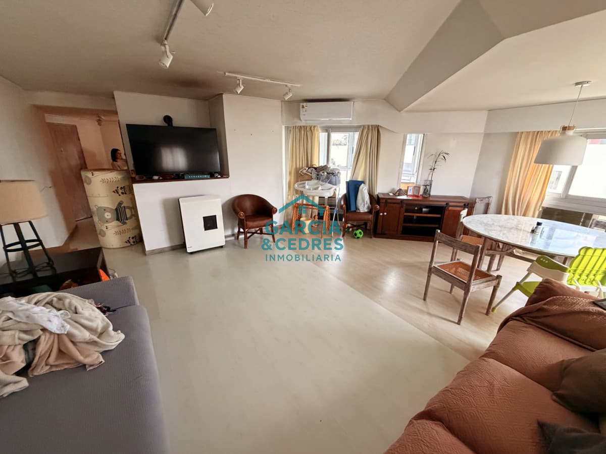 EDIFICIO FONTAINBLEAU APTO DE 3 DORM + 2 BAÑOS