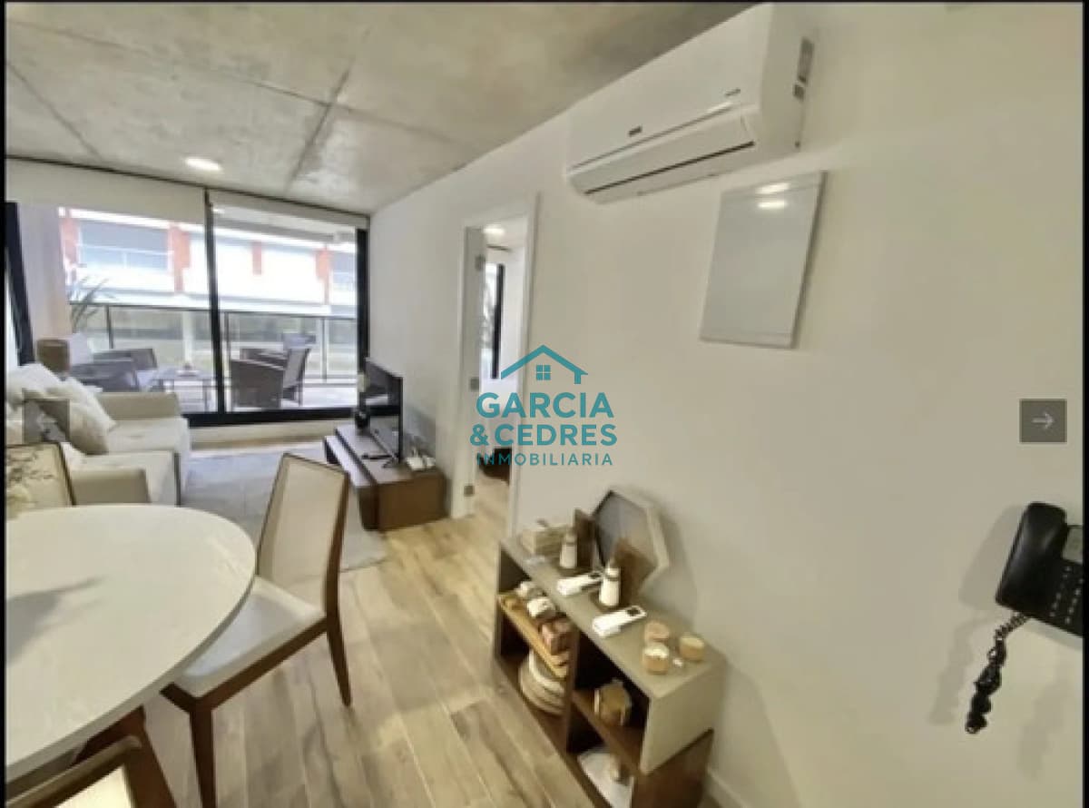 Alquiler invernal en Mansa Inn Beach a pasos del mar, Punta del Este  -