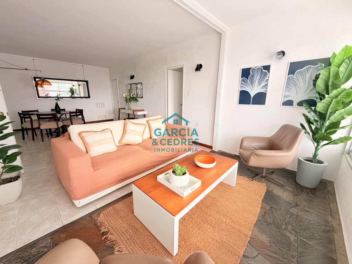 Apartamento a pasos del Puerto - Península, Punta del Este