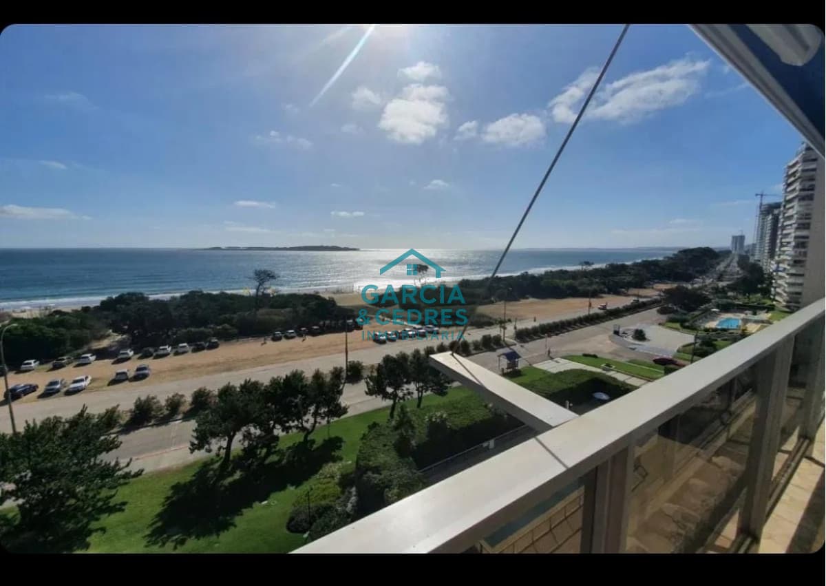 APARTAMENTO DE 3 DORM+ SERVICIO Y 3 BAÑOS EN TEQUENDAMA II