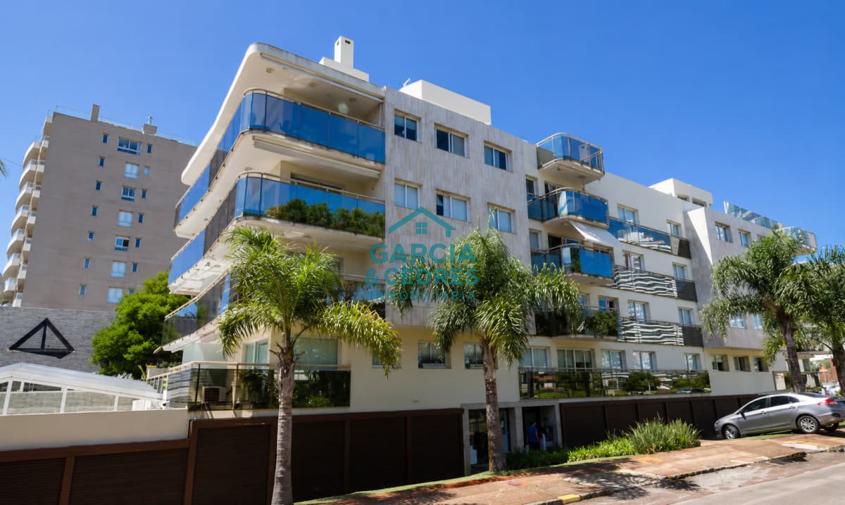 Apartamento reciclado en Mare Azzurro a pasos del mar - Playa Brava
