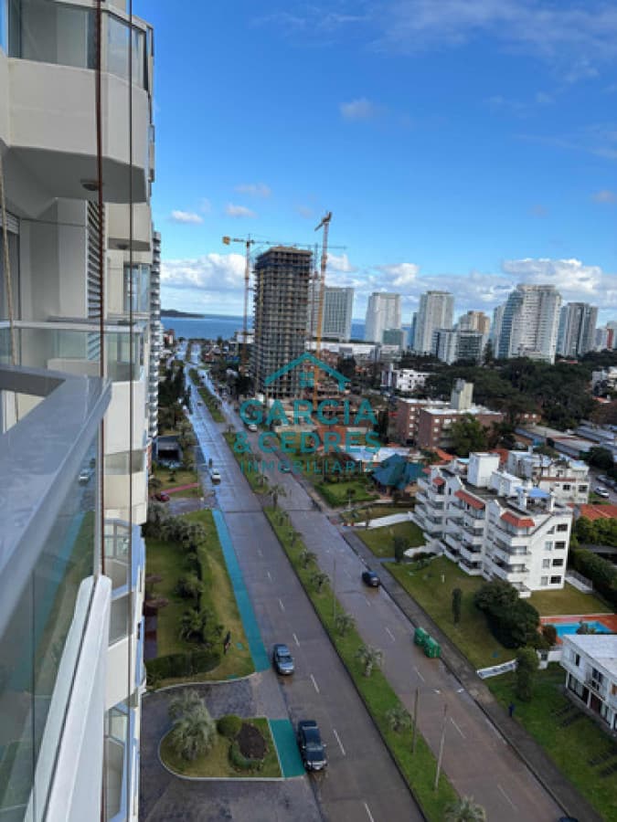 Alquiler de temporada en Torre Marina I   -