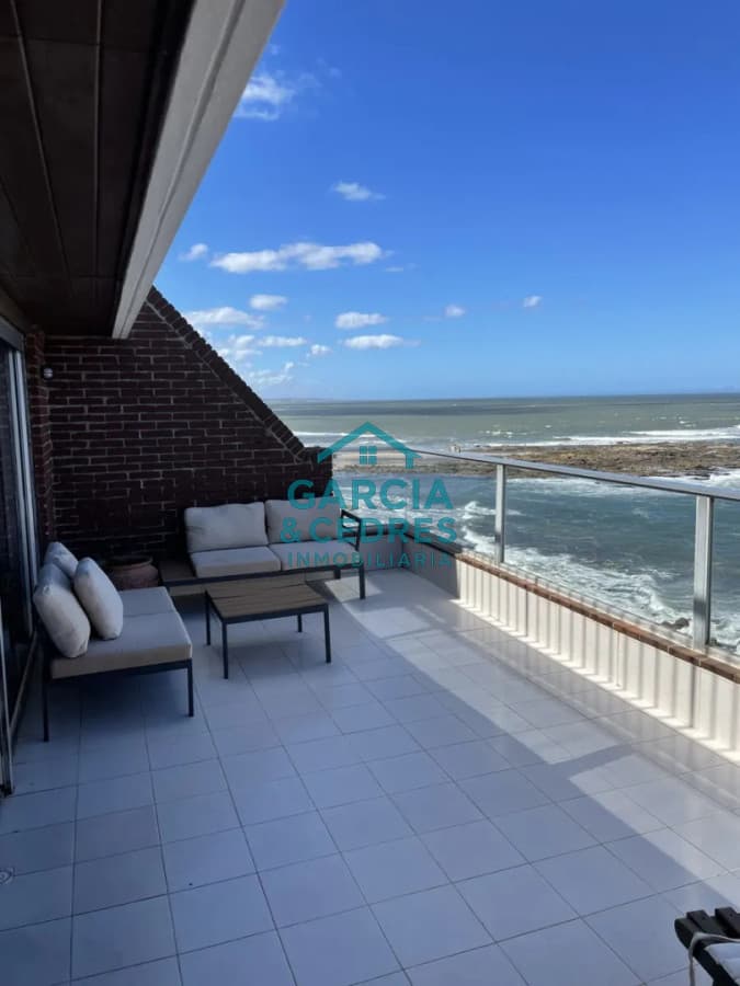 HERMOSO PENTHOUSE EN VENTA