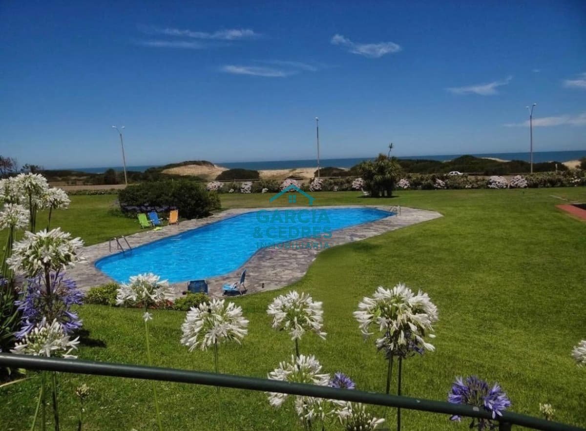 Alquilo Apto en Draga Inn   vista panorámica al mar