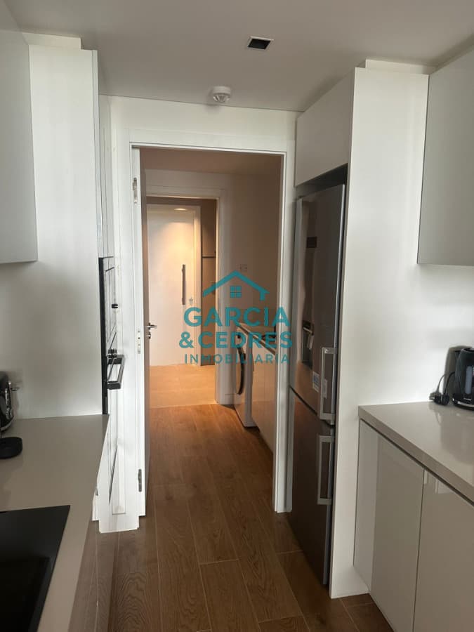 APARTAMENTO EN TORRE TRUMP DE 1 DORMITORIO Y 2 BAÑOS