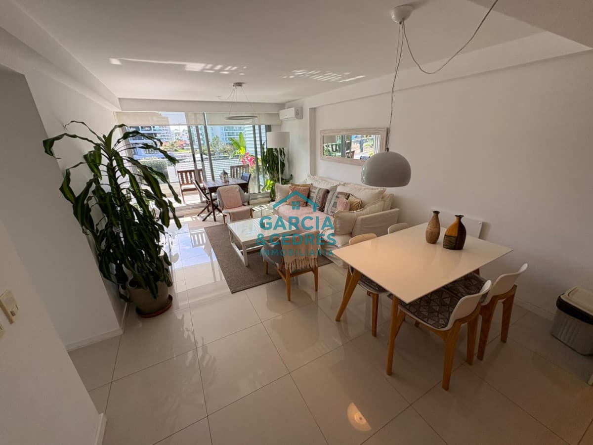 Apartamento en Torre Esmeralda de 3 dormitorios, Playa Brava