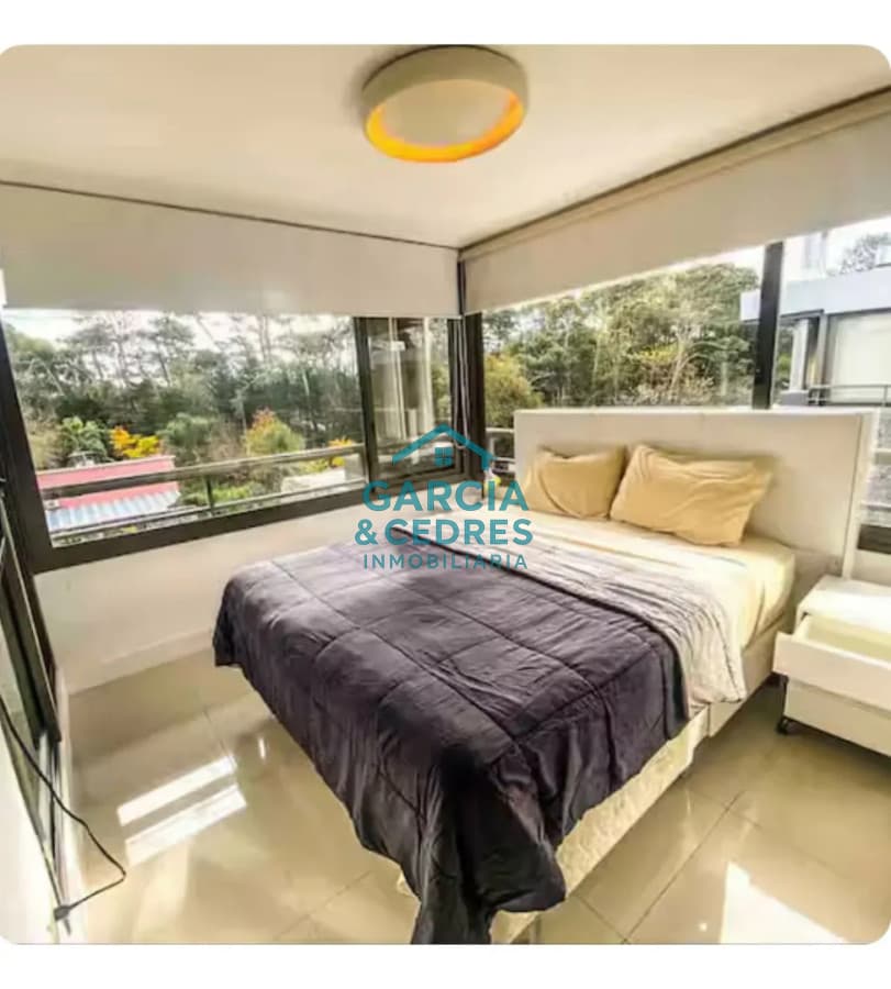 Apartamento de 2 dormitorios en Edificio Unique - Punta del Este