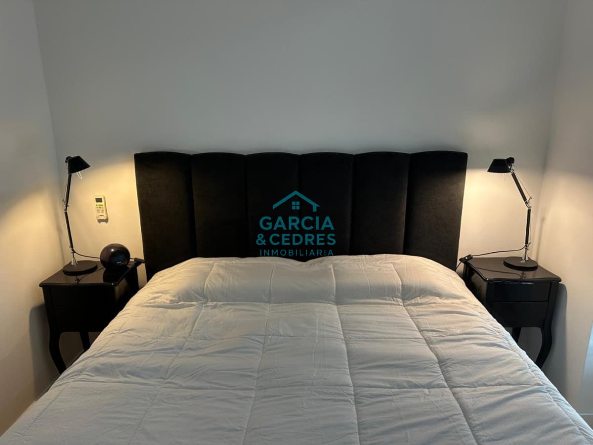 Alquiler invernal Apto de 1 1/2 dorm y 2 baños en torre YOO   -