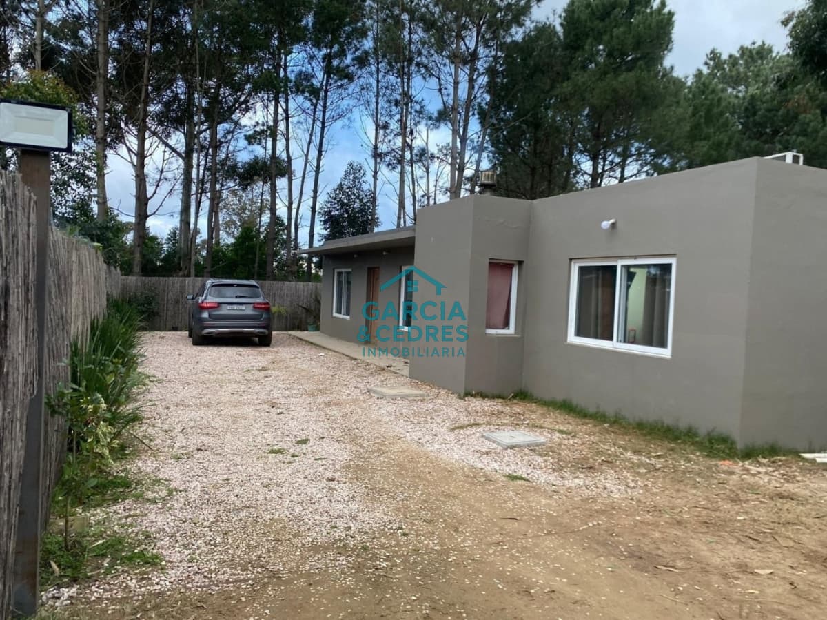 Casa en Parque Burnett - Punta del Este