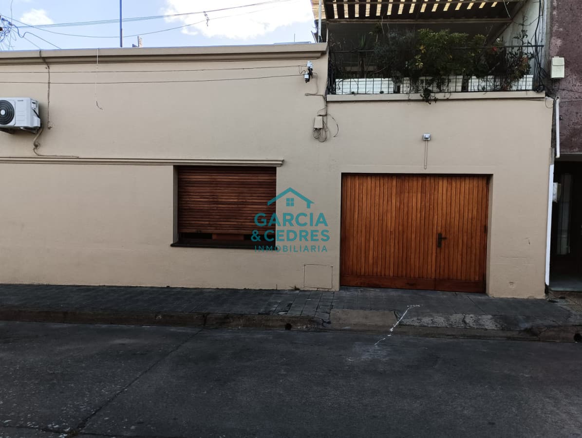 Venta de Hermosa casa de 5 dormitorios + 2 baños  MINAS