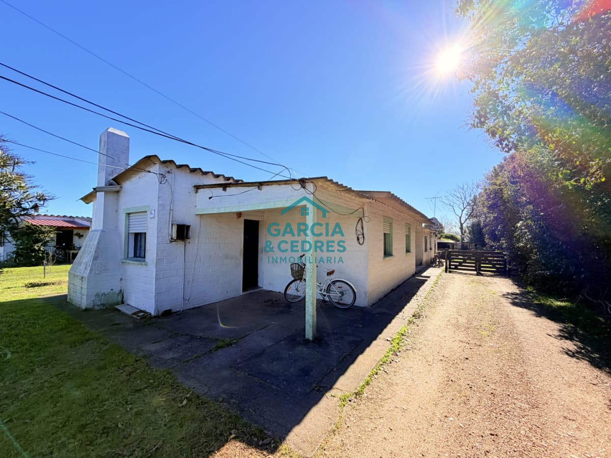 Casa con segunda vivienda al fondo - Gregorio Aznárez