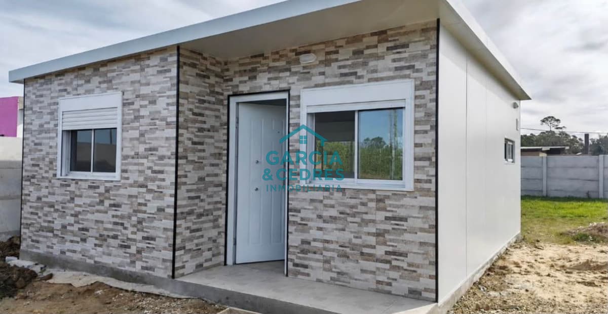 Se vende casa en Punta ballena Barrio Miradores