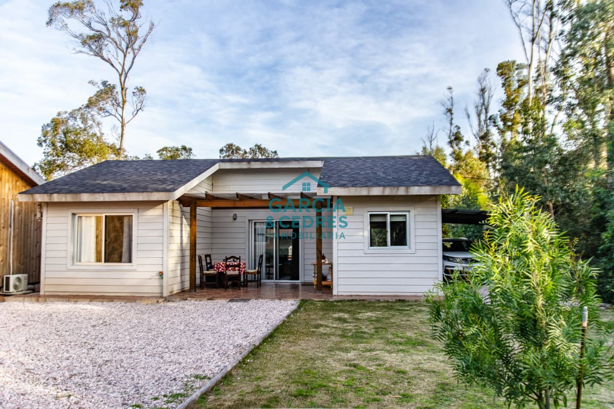Dos excelentes casas en un mismo padrón - Bella Vista, Piriápolis