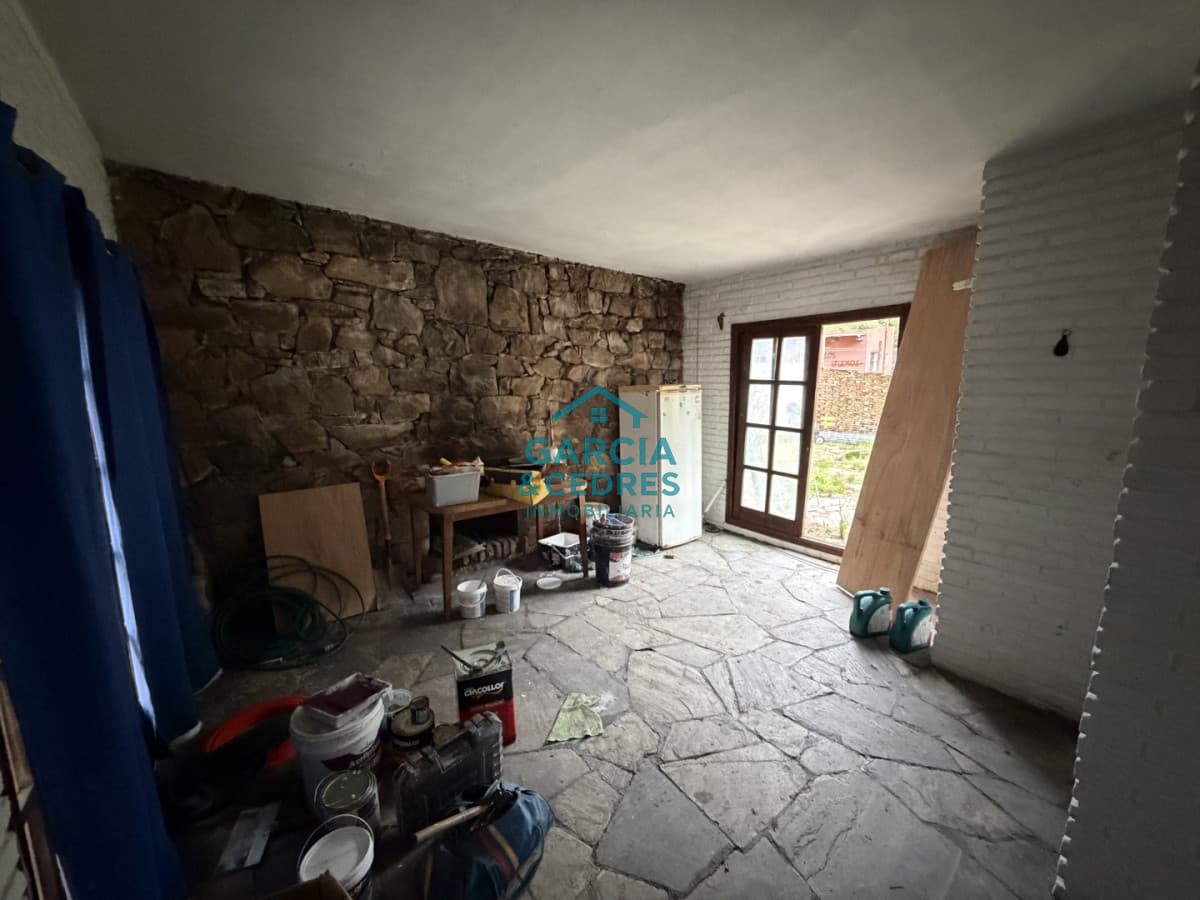 Casa para reciclar en Pinares - Parada 27