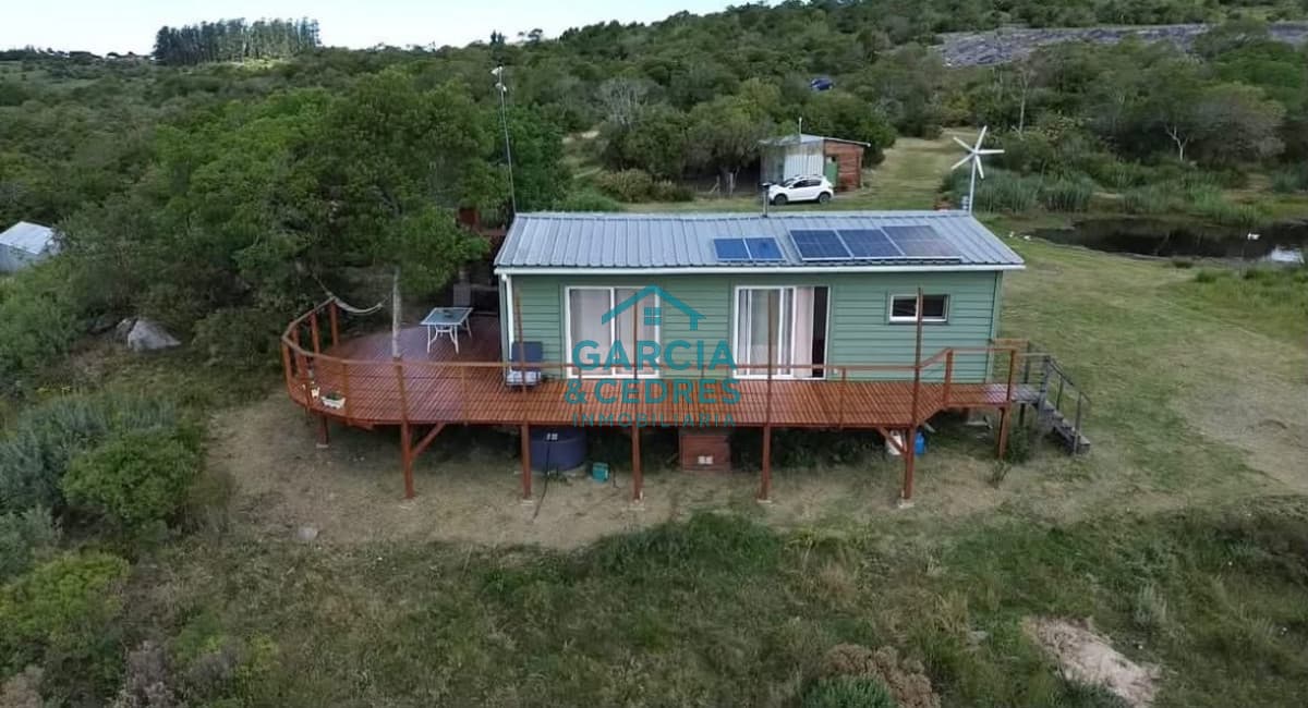 Se vende casa chacra con 5 hectáreas en zona Aigua