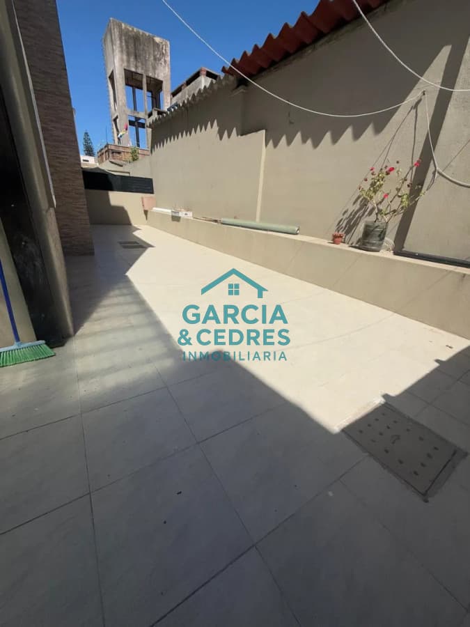 apto tipo casa en venta de 2 dormitorios