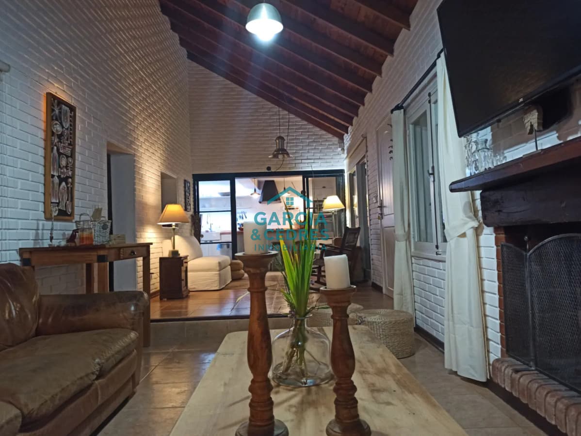 Casa de 4 dormitorios en alquiler de temporada - San Rafael, Punta del Este