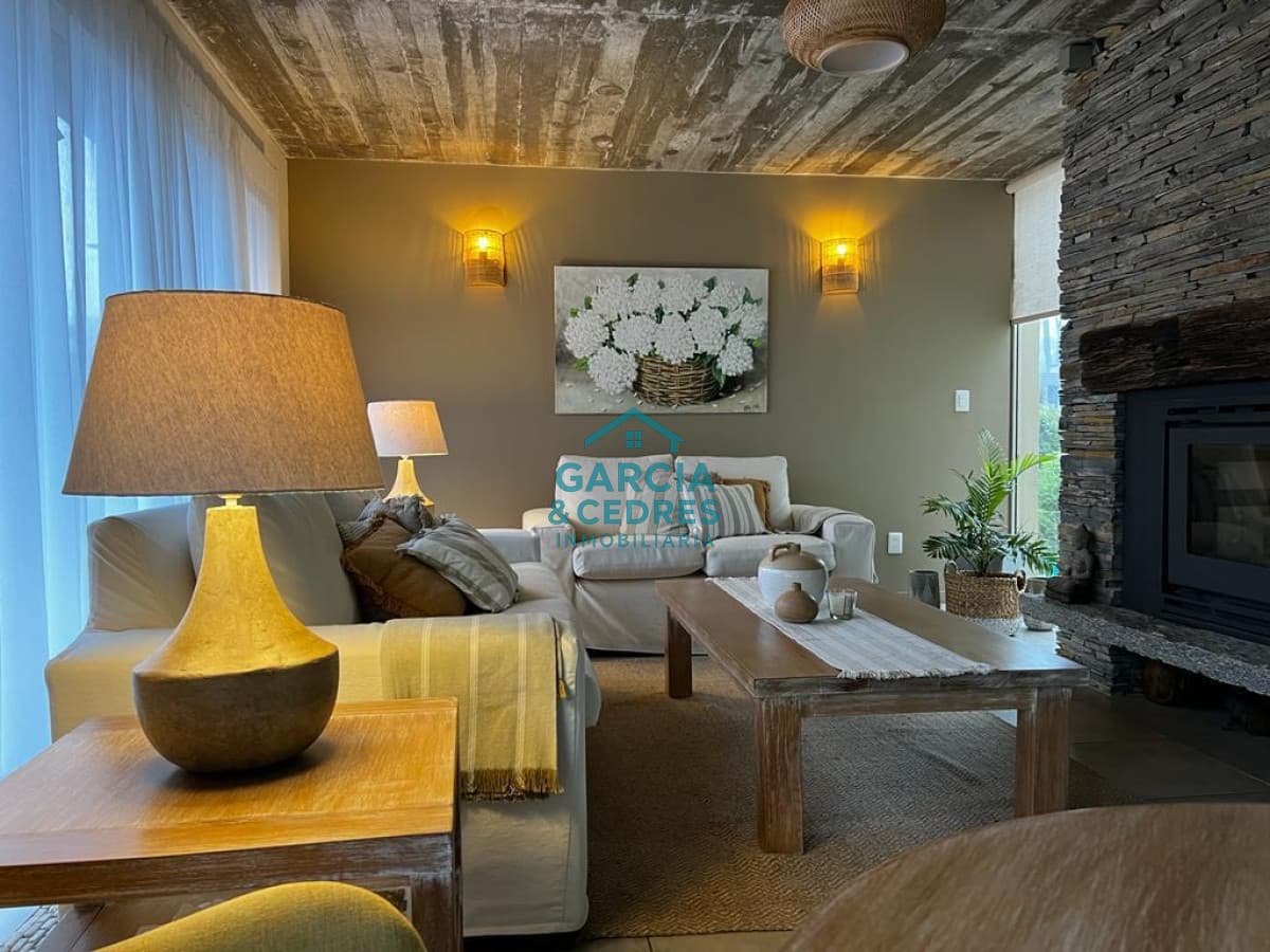 EXCEPCIONAL CASA EN MONTOYA ALQUILER DE VERANO   -