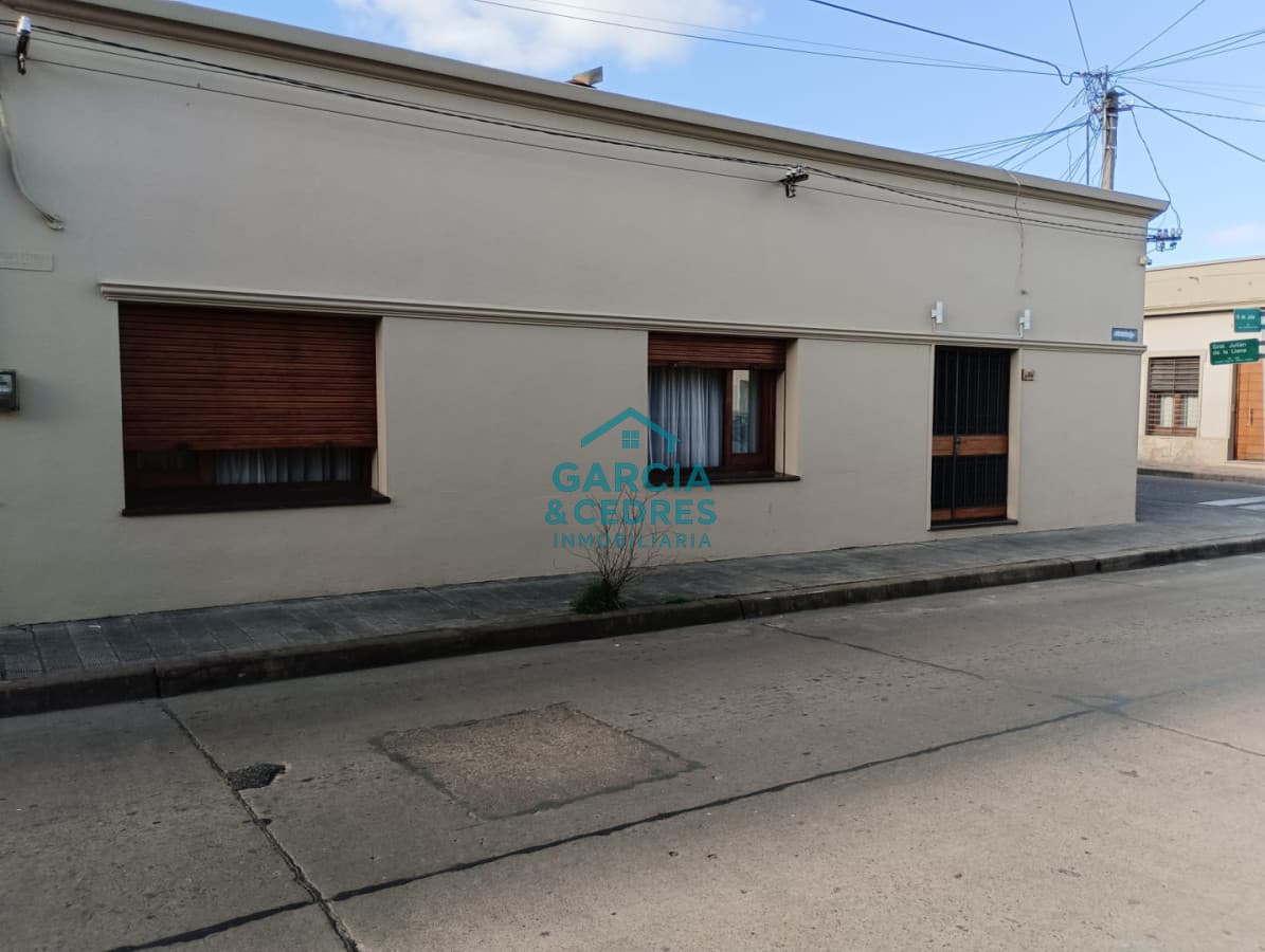Venta de Hermosa casa de 5 dormitorios + 2 baños  MINAS
