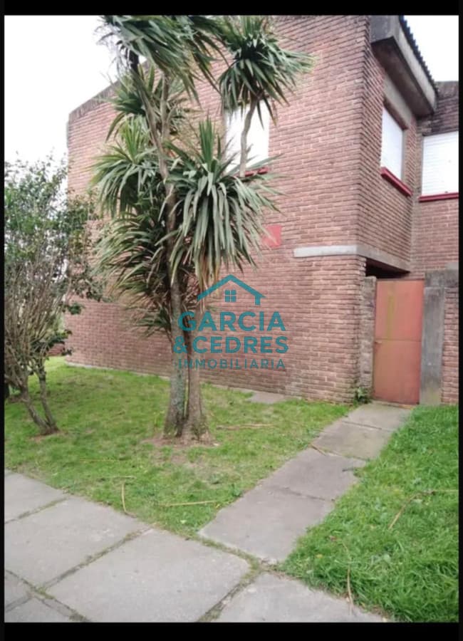OPORTUNIDAD !!!! VENDO VIVIENDA EN CASTILLO EN EXCEPCIONAL ESTADO