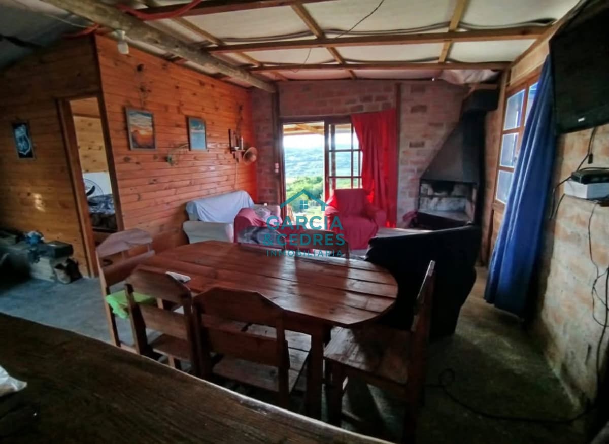 SE VENDE CASA EN ZONA PASO DE LAS CANTERAS GARZON