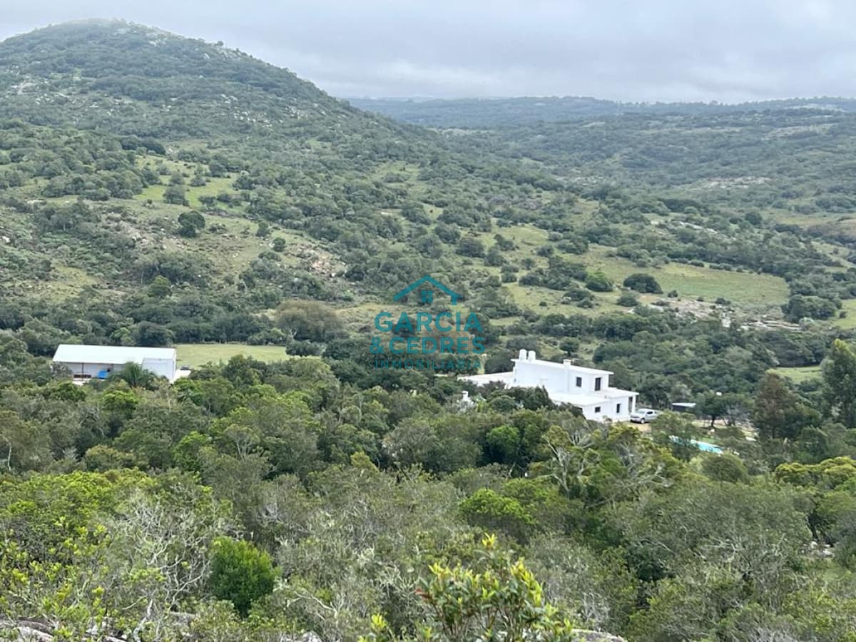 OPORTUNIDAD !!! CAMPO DE 35 HAS EN CAMINO CERRO CATEDRAL MALDONADO.