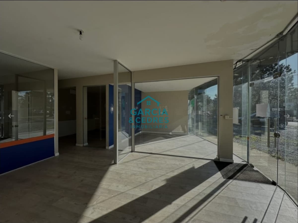 local en venta en el corazón de punta del este