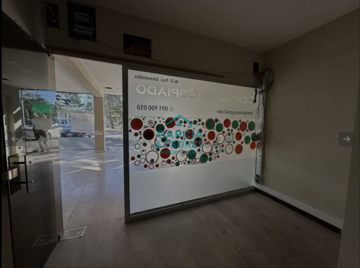 local en venta en el corazón de punta del este
