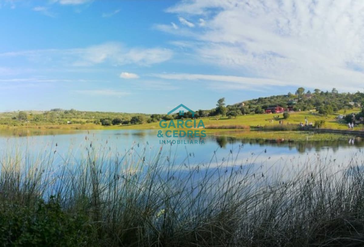 OPORTUNIDAD!!!!! 2 TERRENOS 1600 MT  EN VILLA SERRANA MARCO DE LOS REYES CERRO GUAZUVIRA