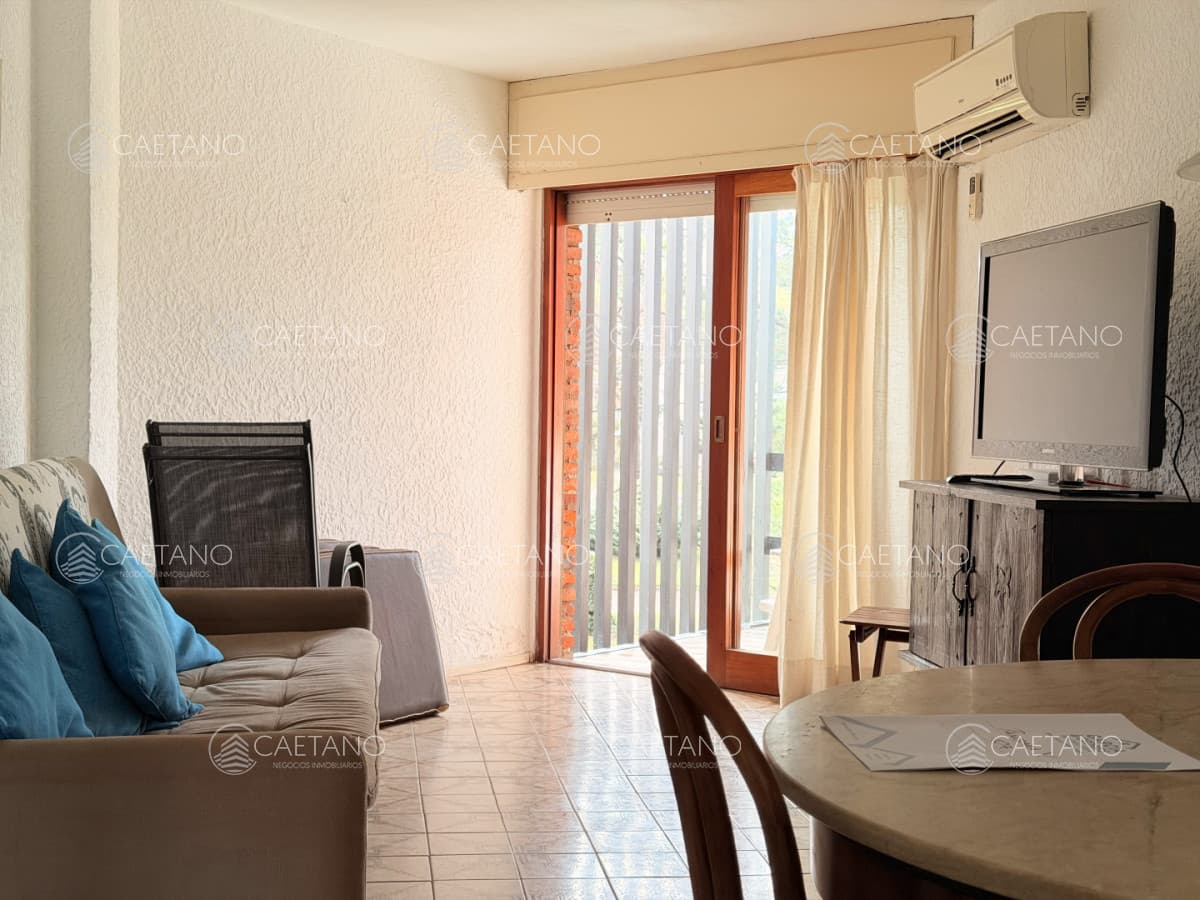 Apartamento de 2 Dormitorios en Aidy Grill - Punta del Este