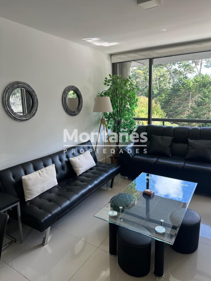 Apartamento ID.10595 - Muy Buen Apartamento En Edificio Unique, Punta del Este