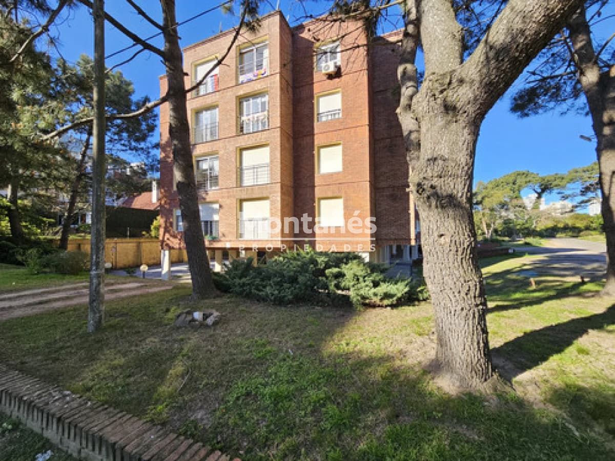 Apartamento ID.10597 - ? Apartamento en Edificio Ibirapitá - Aidy Grill, Punta del Este