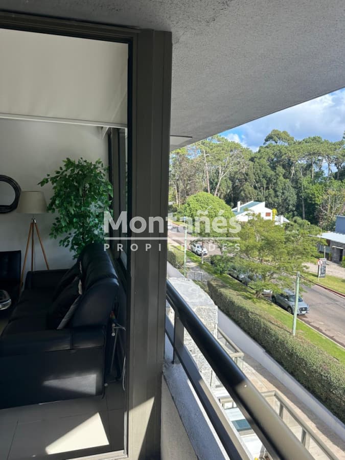 Apartamento ID.10595 - Muy Buen Apartamento En Edificio Unique, Punta del Este