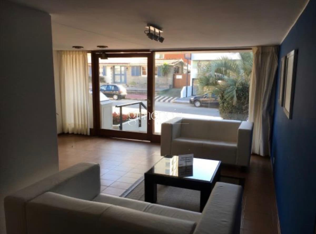 Alquiler Anual | 1 Dormitorio en Torre Via Veneto - Península
