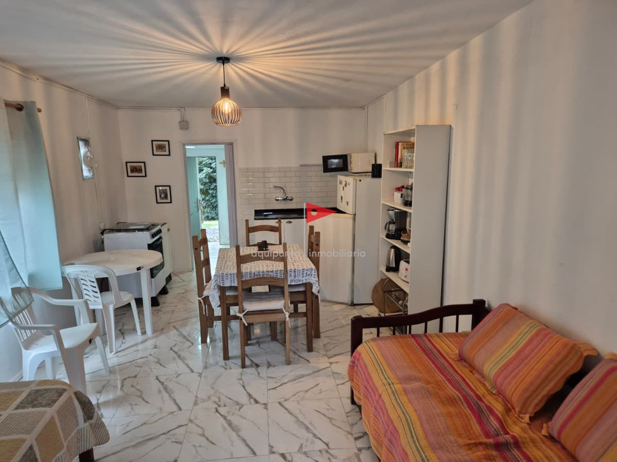 Casa ID.74 - Casa en venta Punta Fría Piriápolis 4 dormitorios y 2 baños
