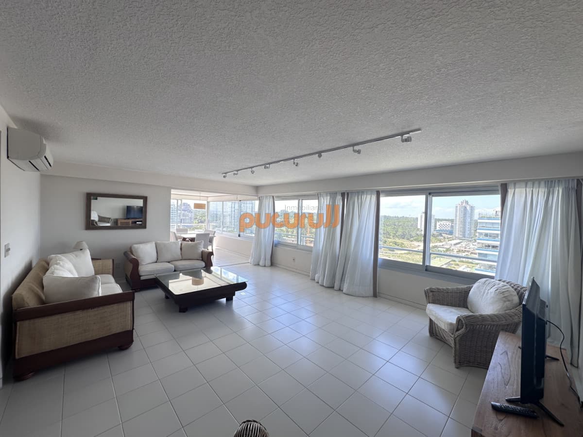 Venta Tiburon II vista excelente