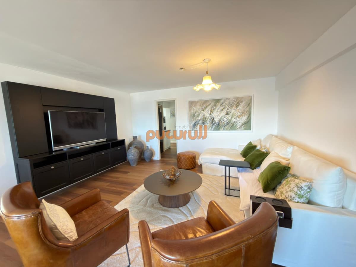 Apartamento en venta frente al puerto