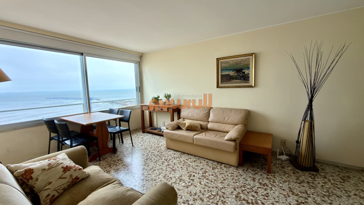 Apartamento en venta en Edificio Apolo | Vista a Isla de Lobos