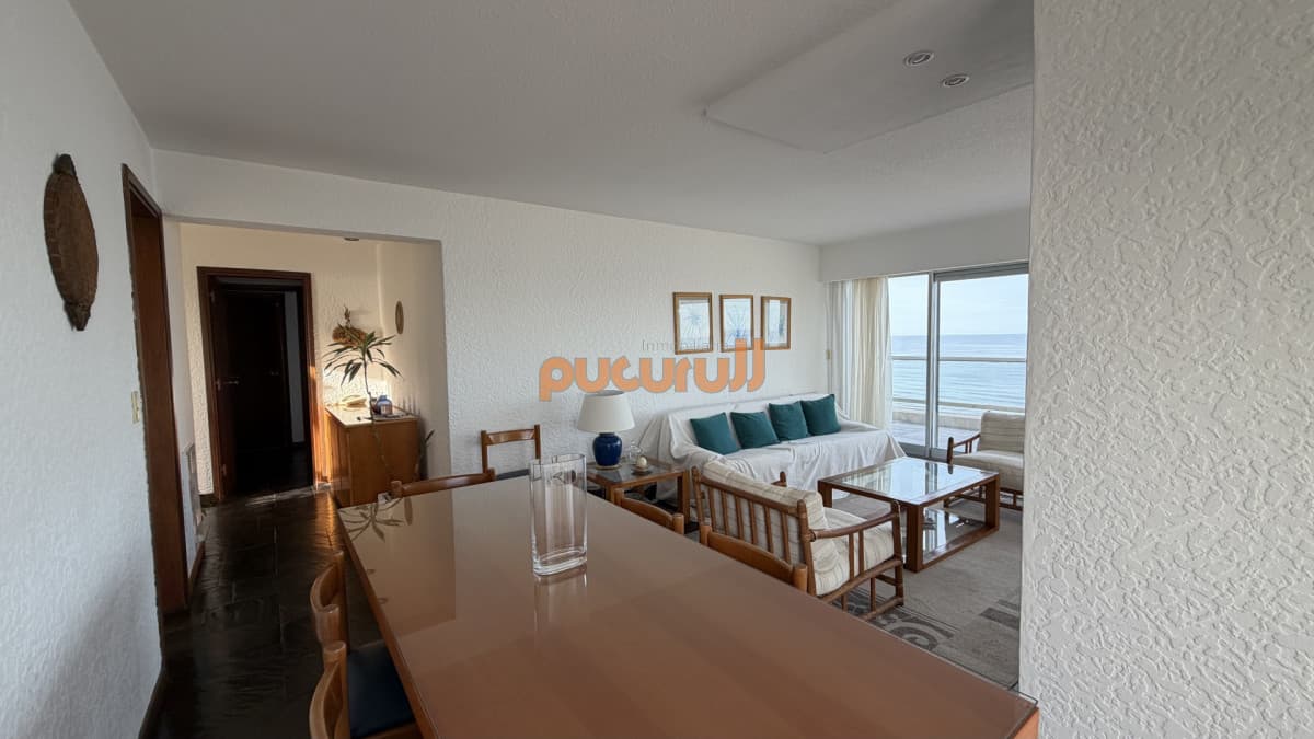 PLAYA BRAVA PENT HOUSE
