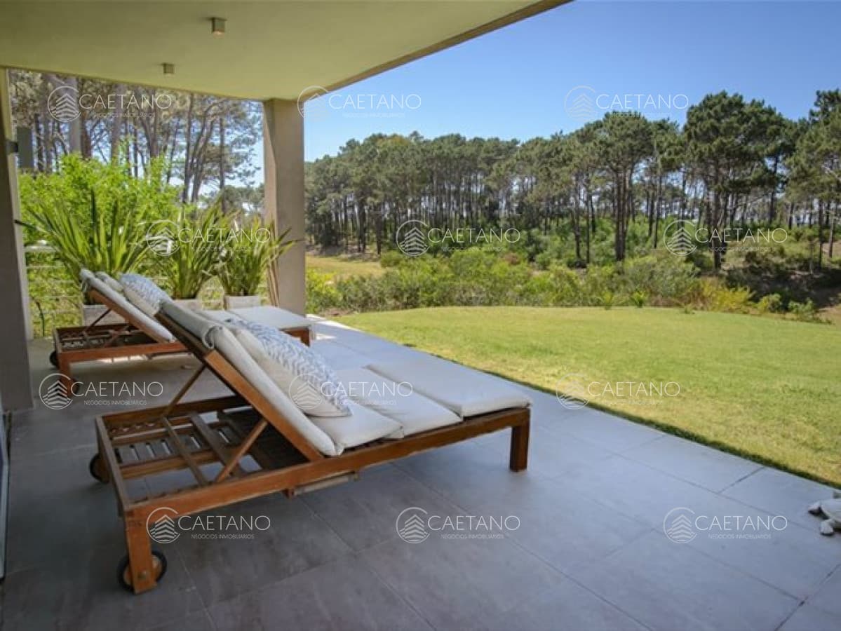 ESPECTACULAR CASA EN RINCON DEL INDIO