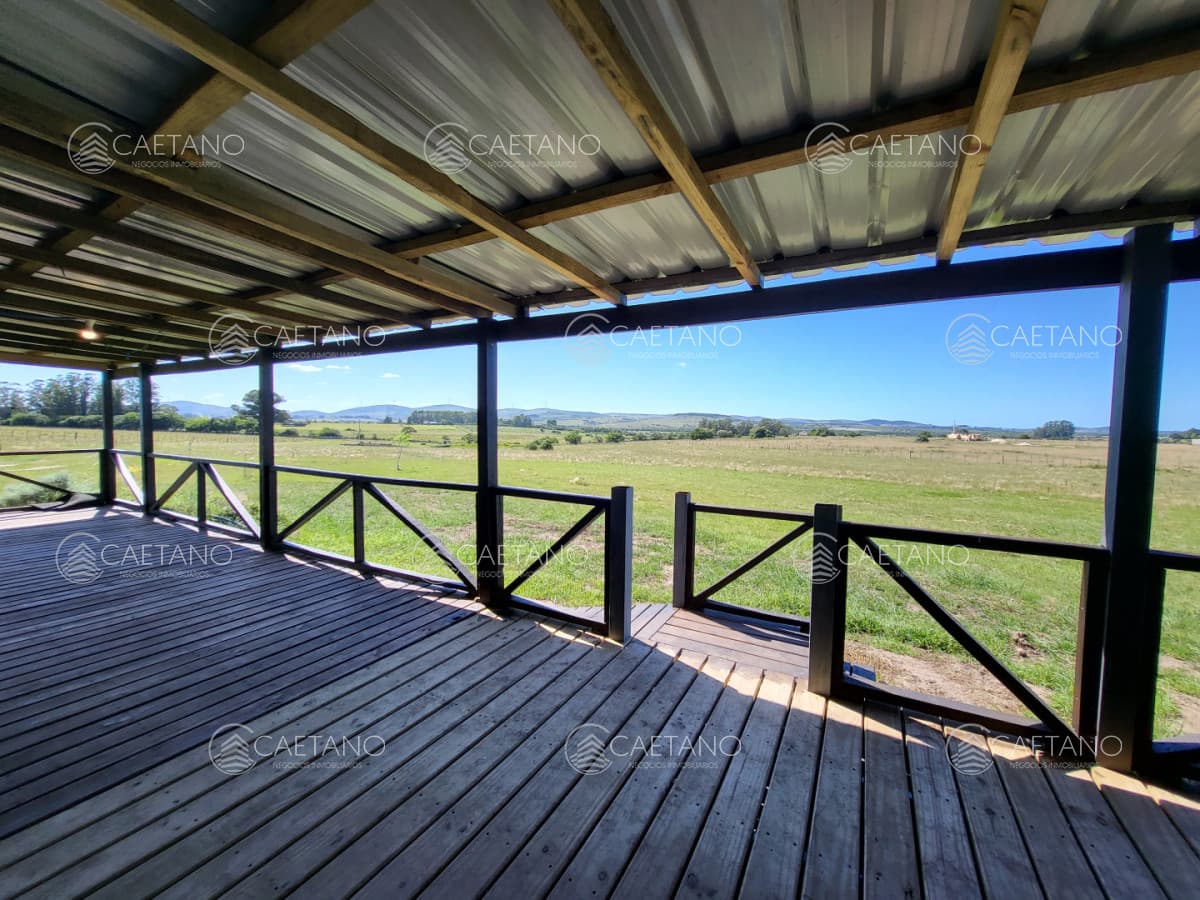 Venta chacra Pueblo Edén 5 has - Moderna casa 2 dormitorios