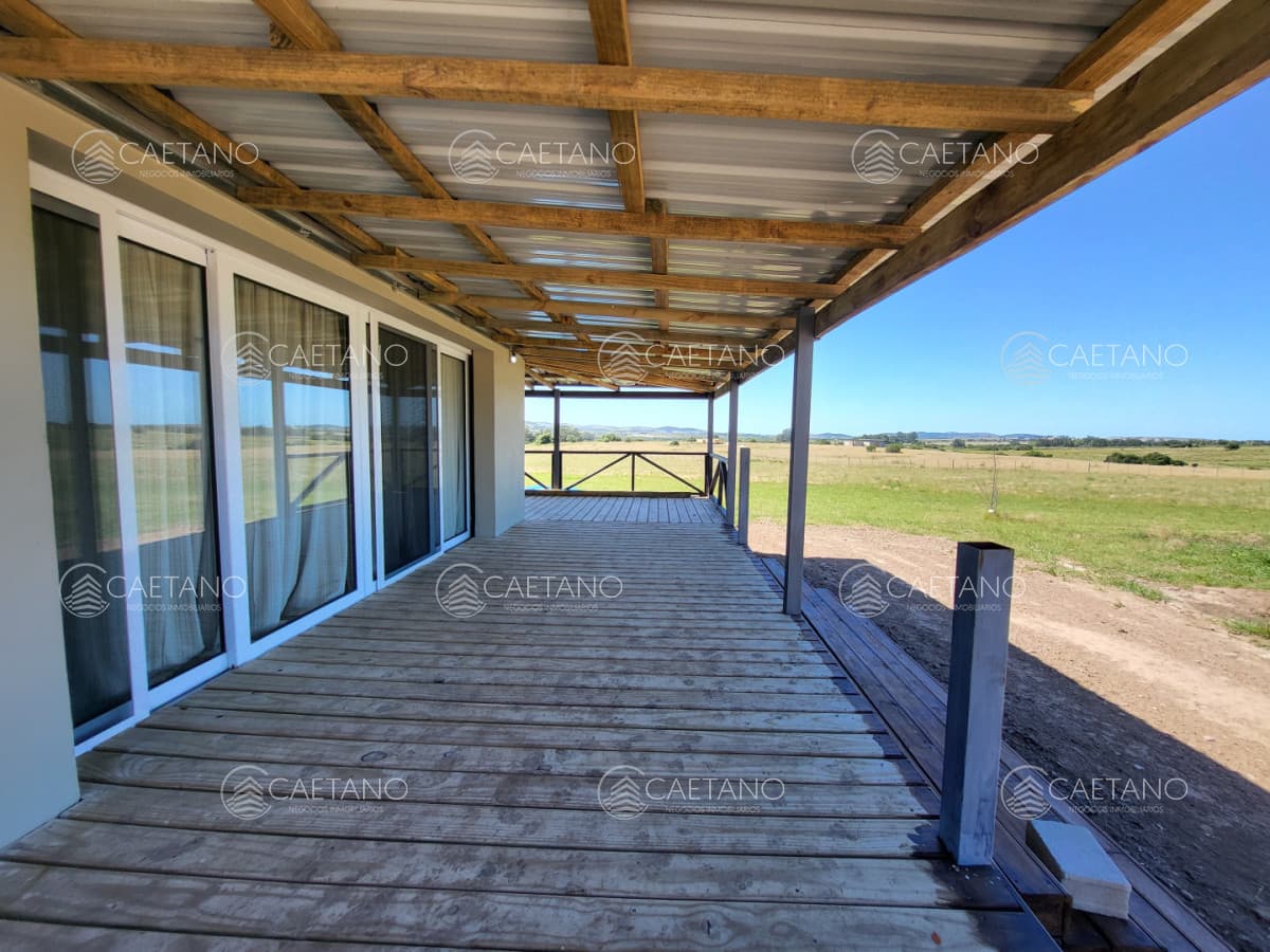 Venta chacra Pueblo Edén 5 has - Moderna casa 2 dormitorios