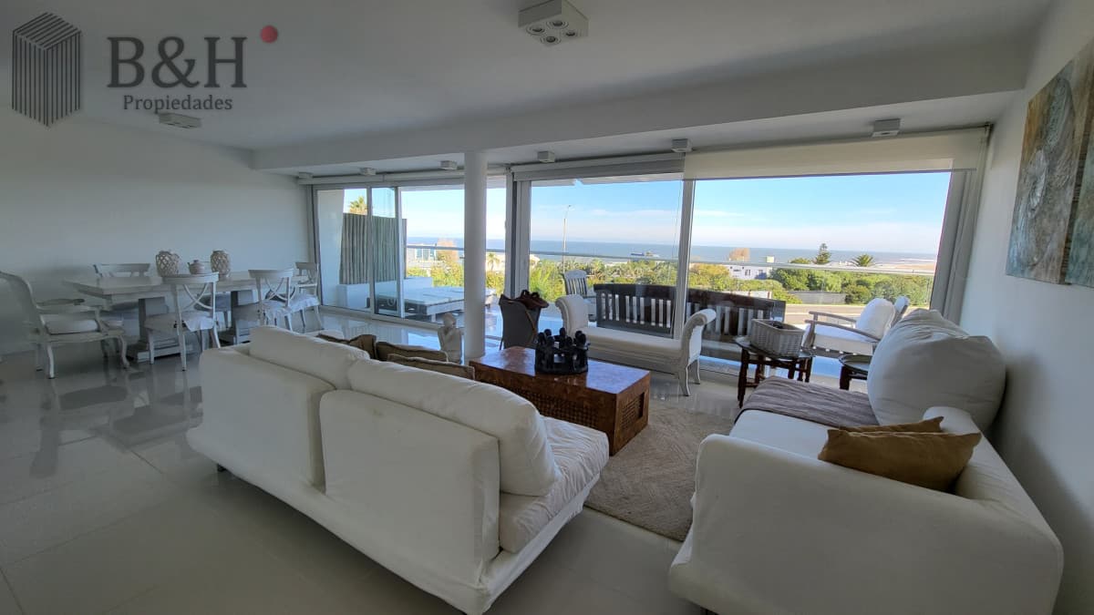 ESPECTACULAR APARTAMENTO CON VISTA AL MAR - RUTA 10 MANANTIALES PUNTA DEL ESTE