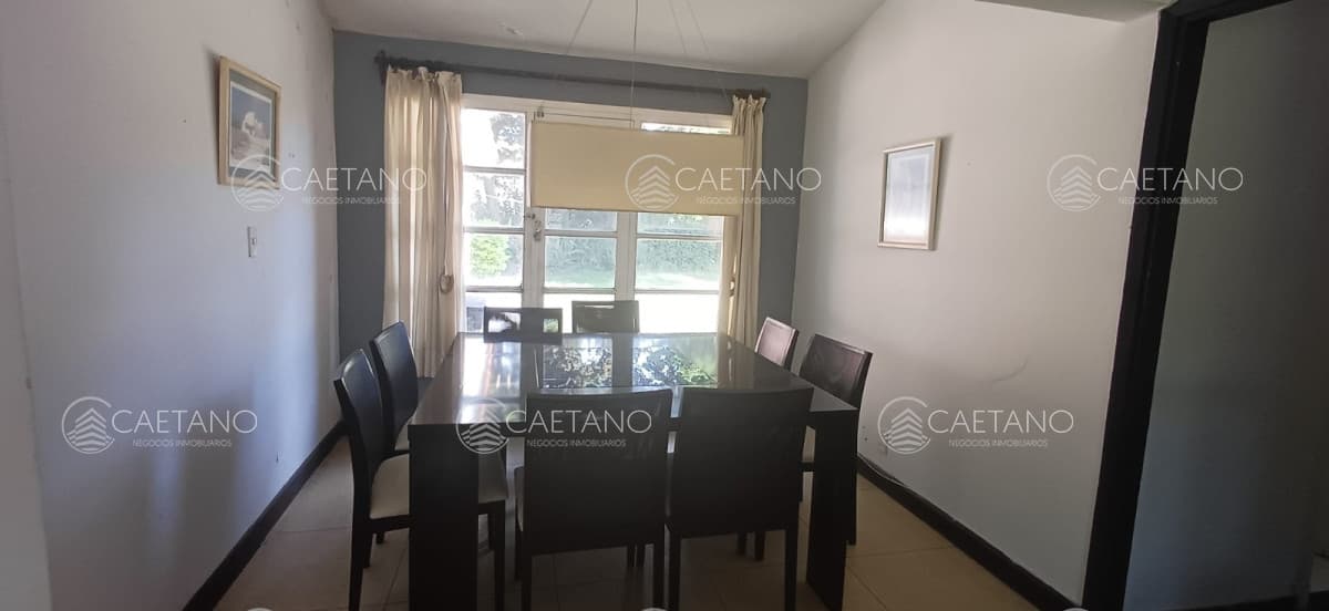 Casa de 3 dormitorios en zona Cantgril en Venta