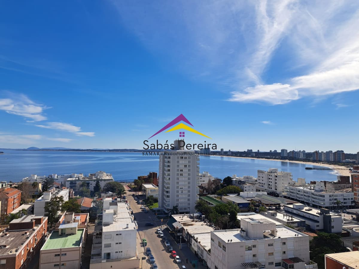 Apartamento en Península de 2 Domitorios