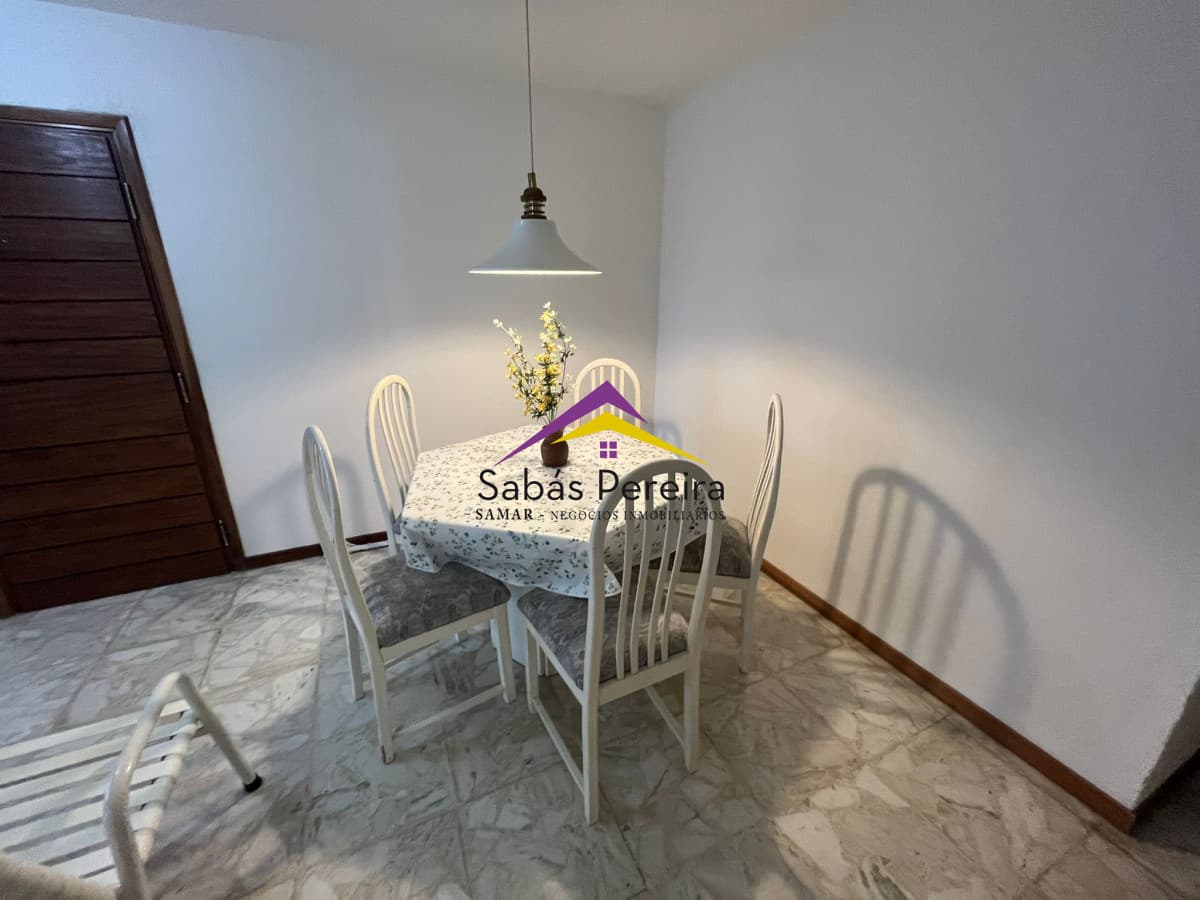 ALQUILER MANSA 3 DORMITORIOS CON SERVICIOS