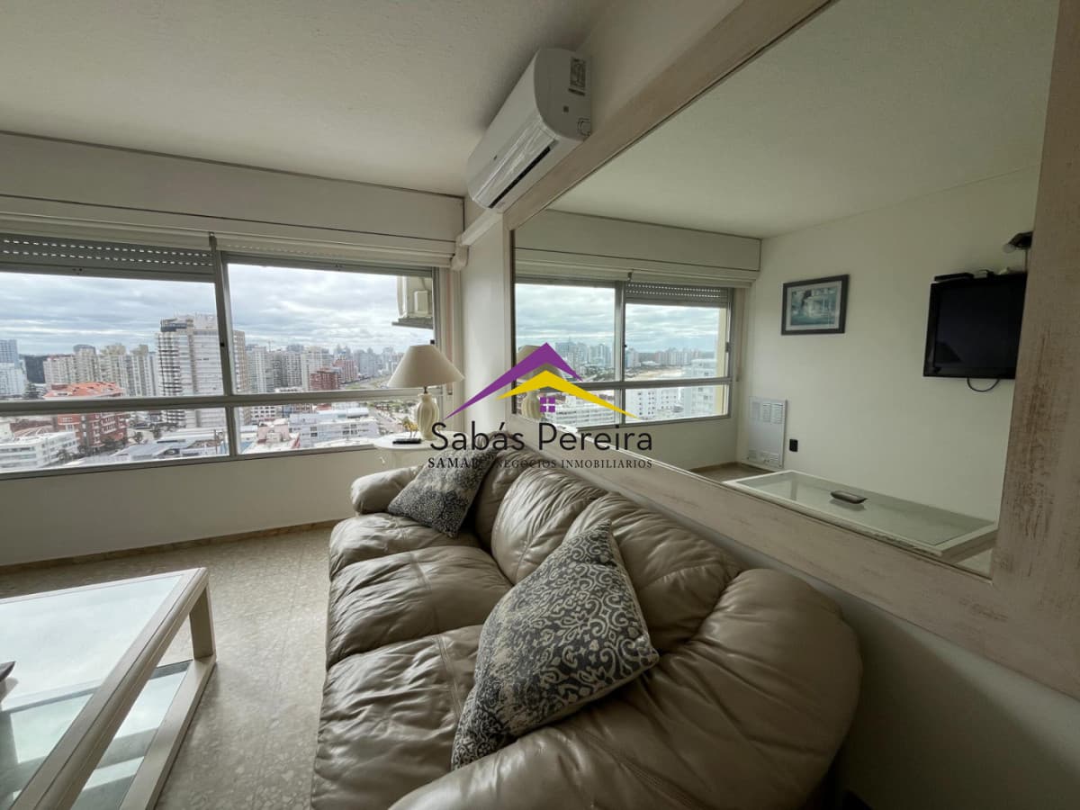 Apartamento ID.41718 - Apartamento de 3 dormitorios - Península, Punta del Este