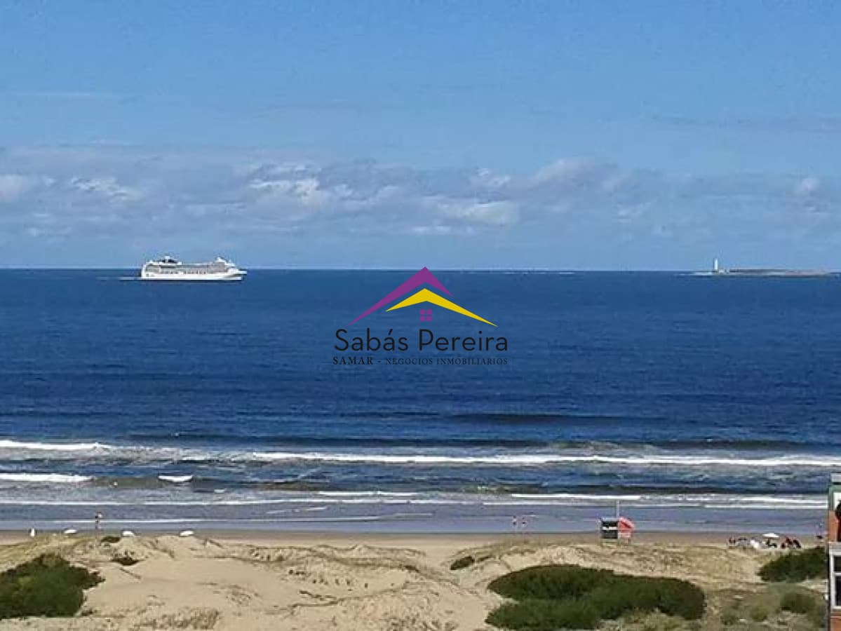 ALQUILER BRAVA 1 DORMITORIO CON VISTA AL MAR PUNTA DEL ESTE