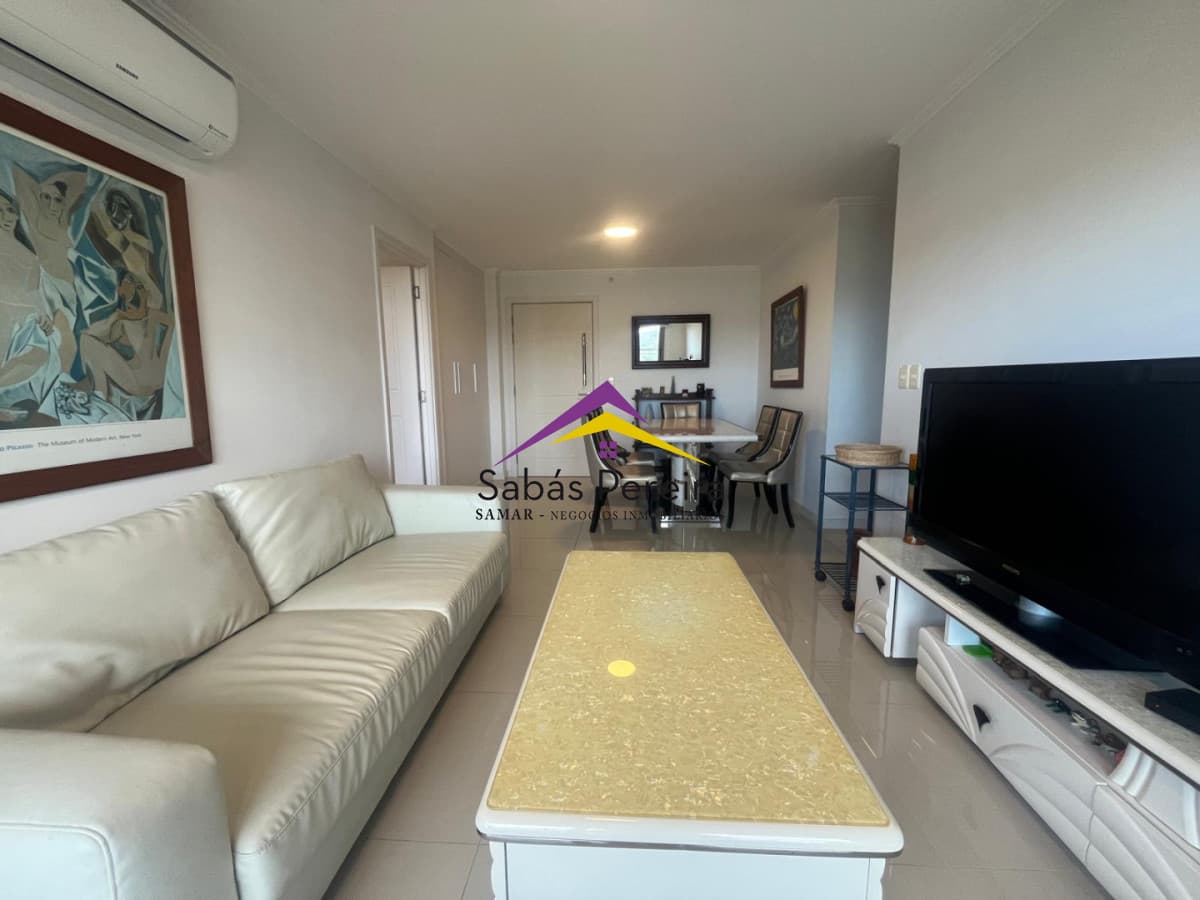 Apartamento de 2 dormitorios en alquiler de temporada